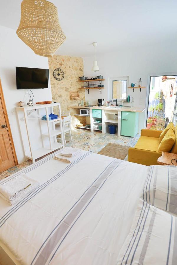 Ravi Boutique Home - 1 Minute Walk From Beach Kalyves Exterior photo
